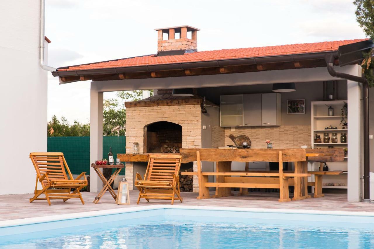 Villa Nava Benkovac Exterior photo